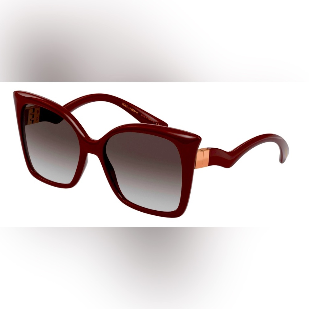 🌺 Dolce & Gabbana Women’s Sunglasses DG6168 56mm